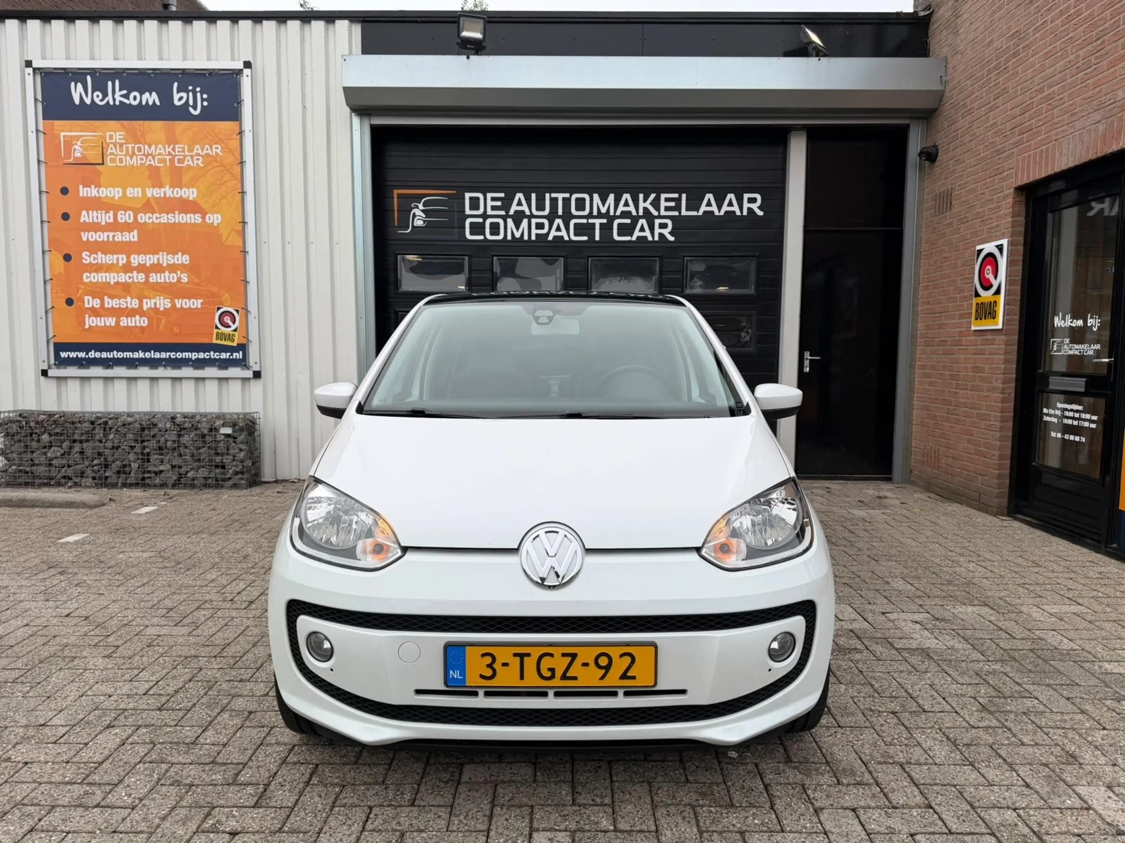 Volkswagen up! 1.0 high up! BlueMotion | PANORAMA DAK | 16'' LMV — photo 2