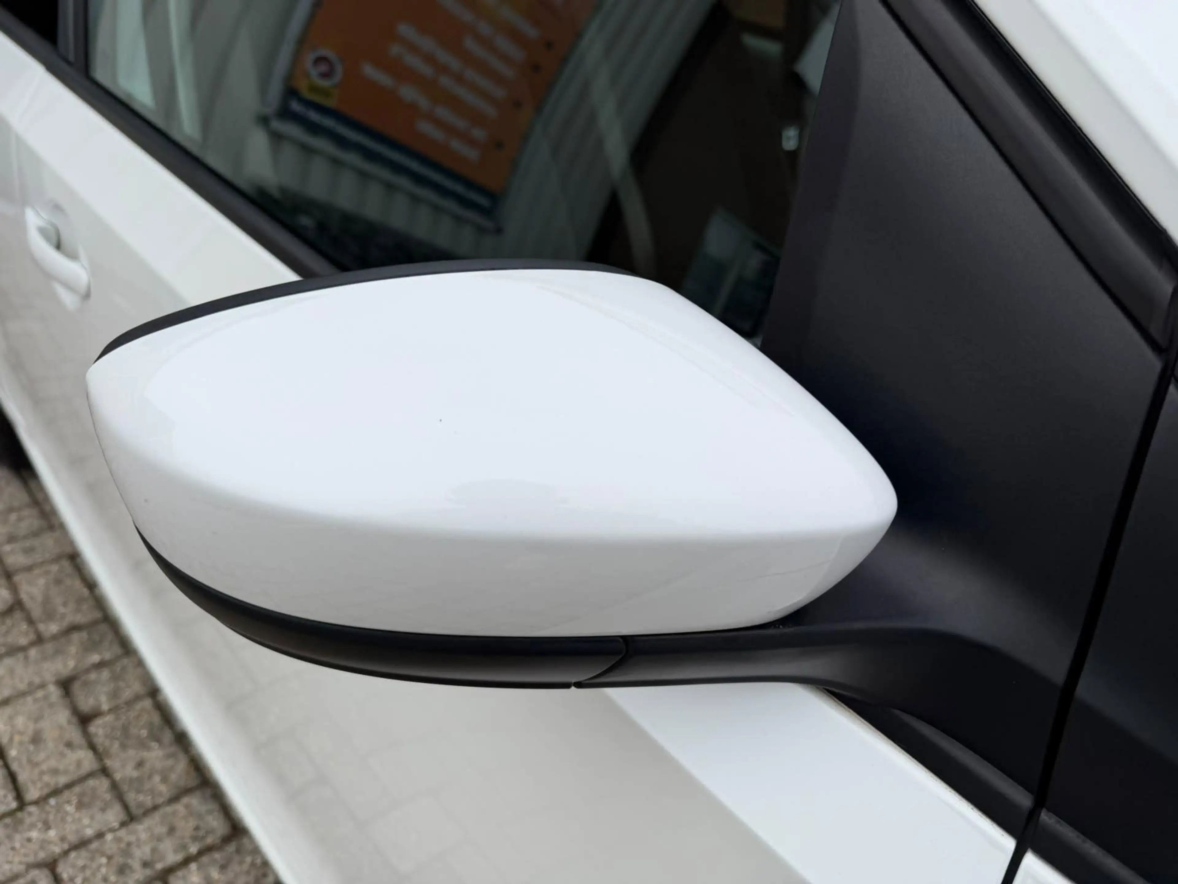 Volkswagen up! 1.0 high up! BlueMotion | PANORAMA DAK | 16'' LMV — photo 13
