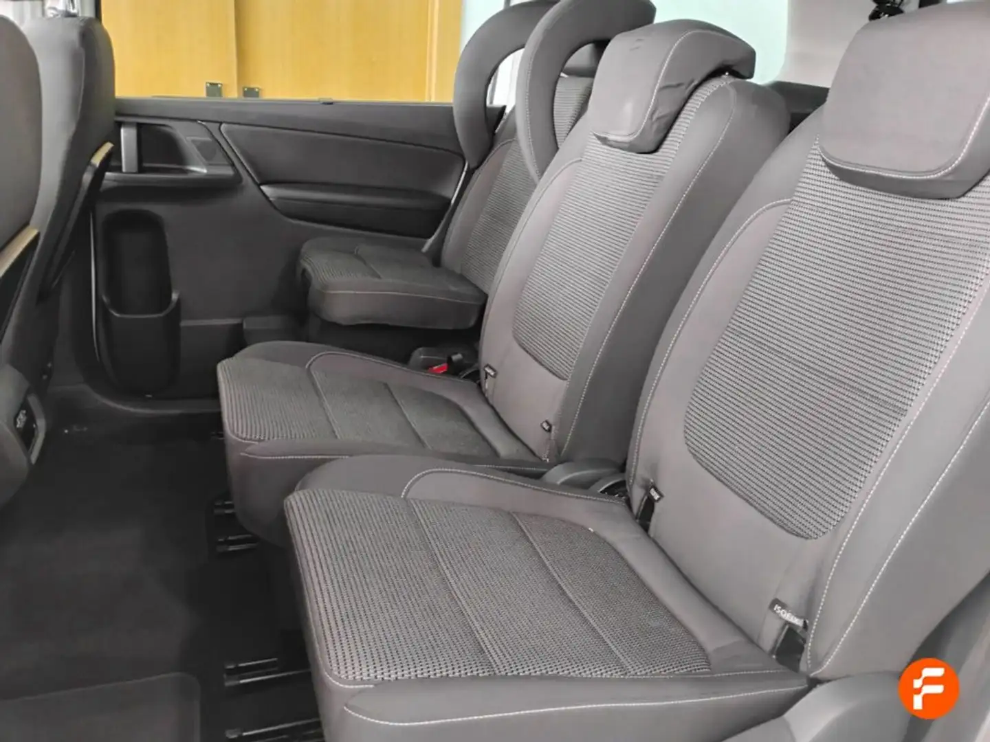 Volkswagen Sharan Advance 2.0 TDI 130kW (177CV) DSG Blanco - 2