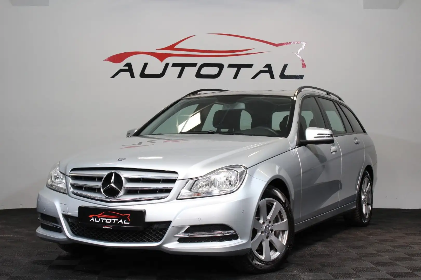 Mercedes-Benz C 180 T-Modell*BlueEfficiency*Automatik*Navi*PDC Silber - 1
