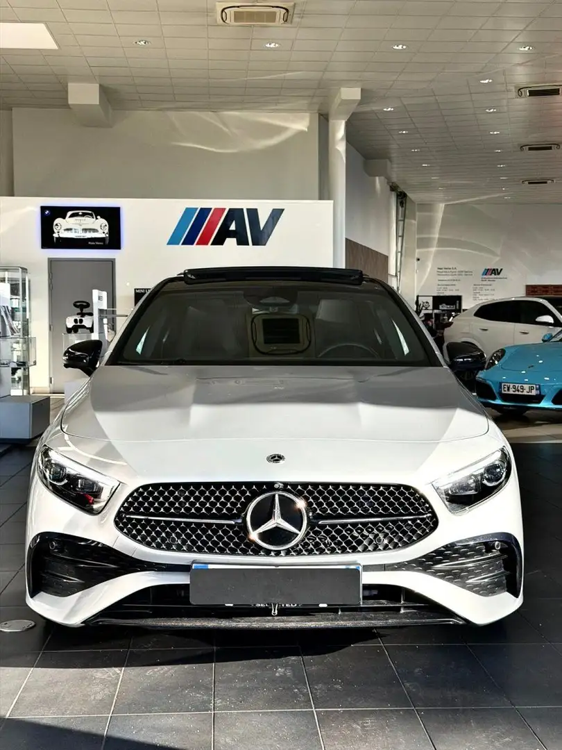 Mercedes-Benz A 220 220d 190ch AMG Line LOA/599e Sans Apport Grau - 2