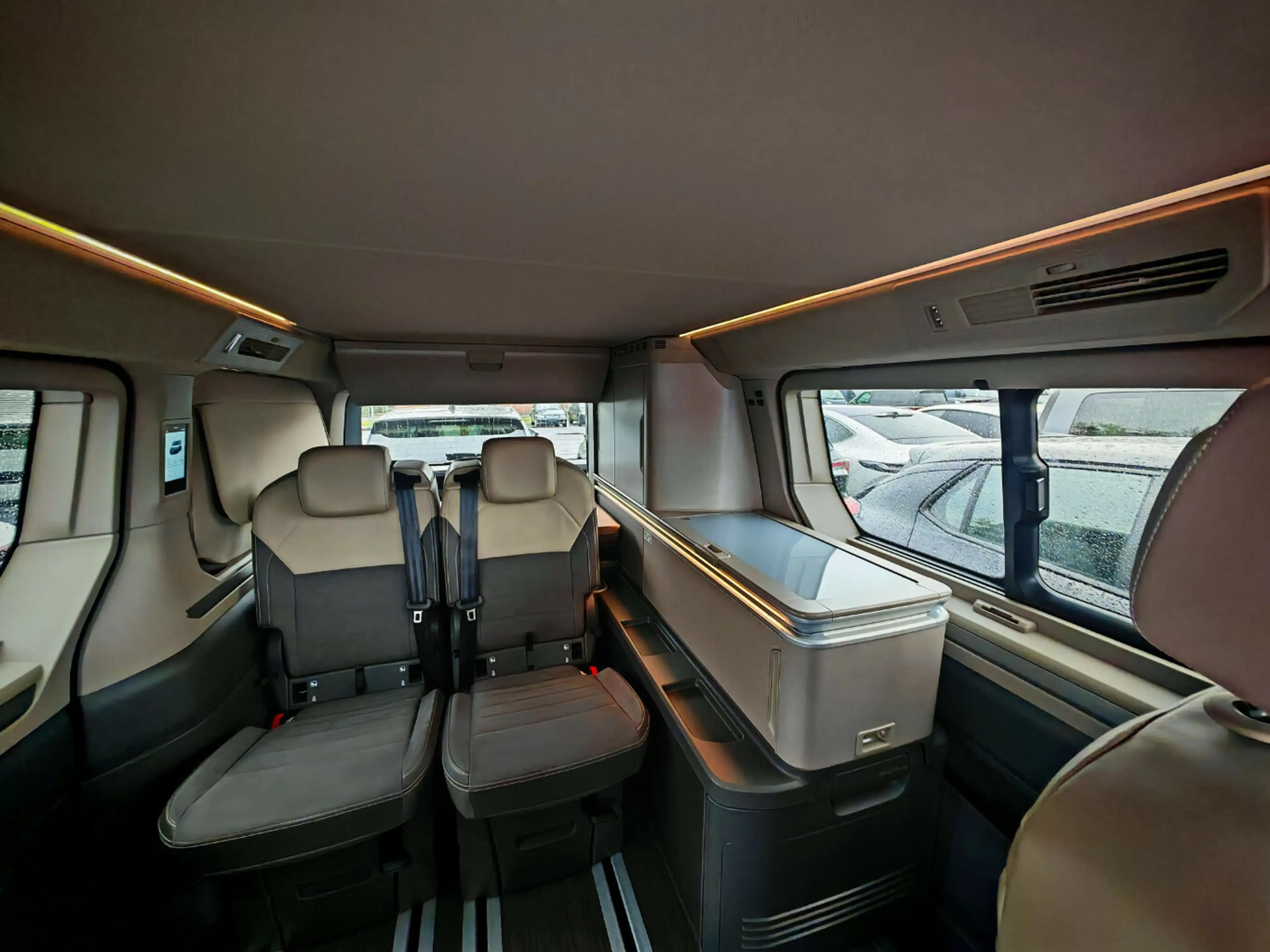 Volkswagen T7 California Ocean Hybrid Allrad Max.- Vollasst. — photo 8