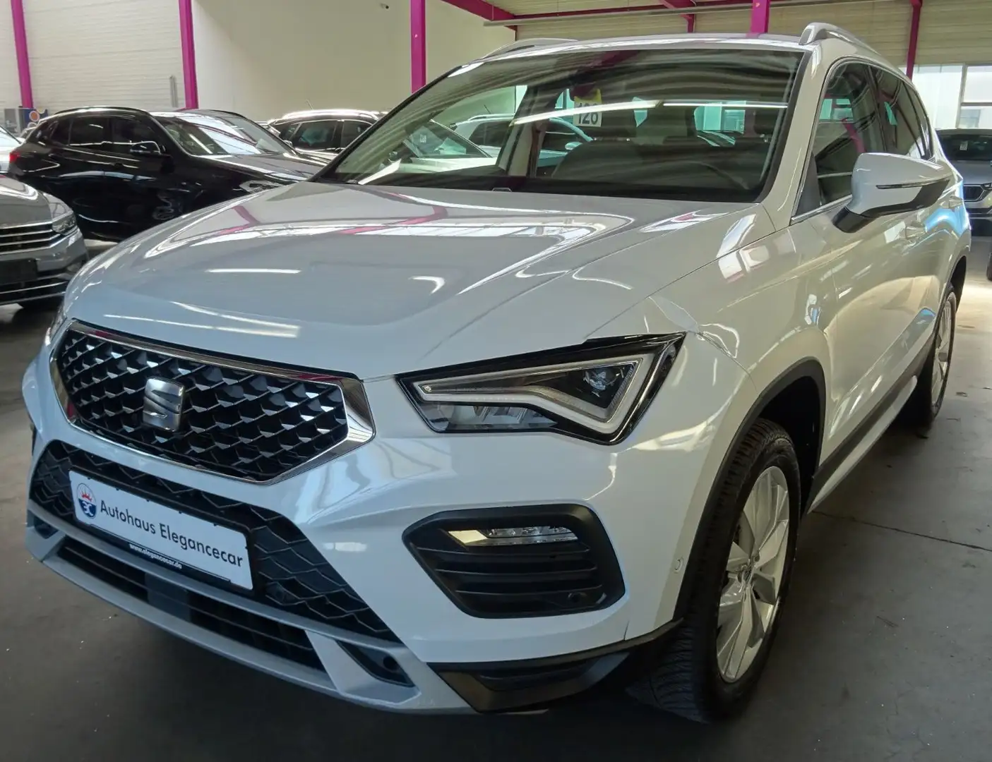 SEAT Ateca ATECA Xperience 1.5 TSI*AHK*ACC*CAM*KEY*ASSIST.* Weiß - 1
