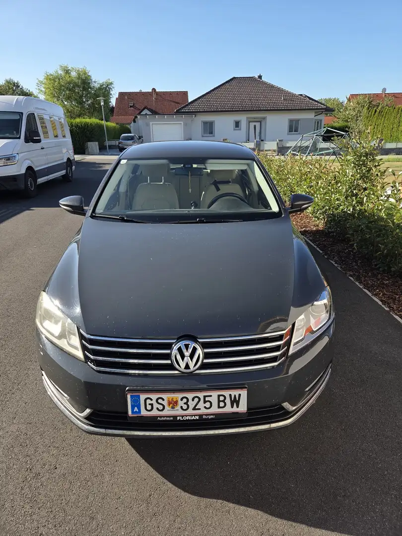 Volkswagen Passat Passat Comfortline 2,0 TDI DPF 4Motion DSG Comfort Grau - 1