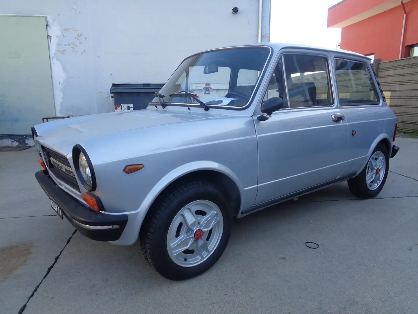 Autobianchi A 112 ABARTH 70 HP Срібний - 1