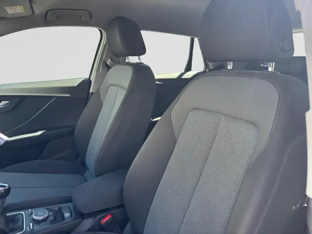 Audi Q2 view 12