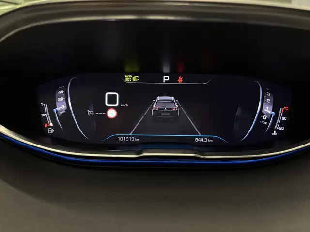 Peugeot 5008 view 10