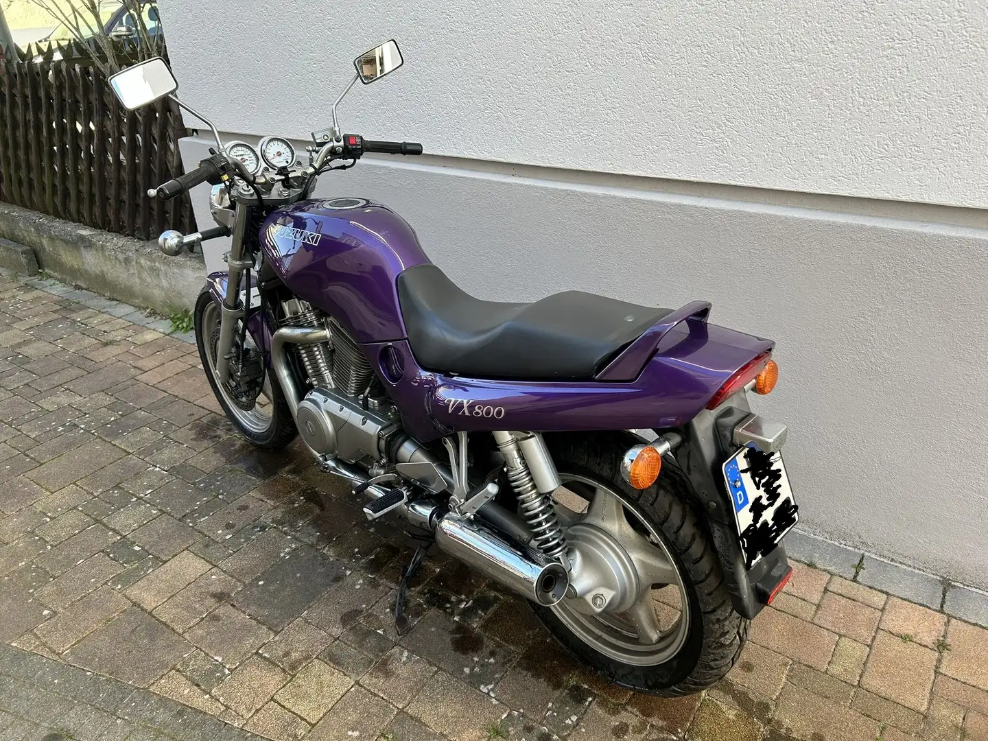 Suzuki VX 800 Paars - 2