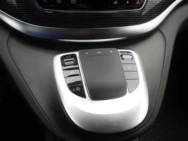 Mercedes-Benz V 220 CDI lang Avantgarde Ansicht 13