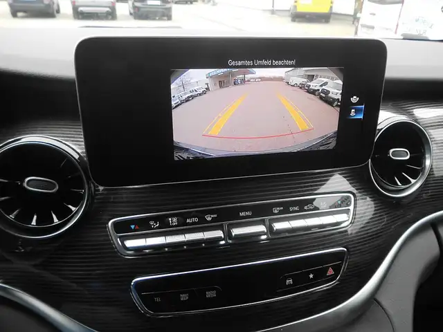 Mercedes-Benz V 220 CDI lang Avantgarde Ansicht 12