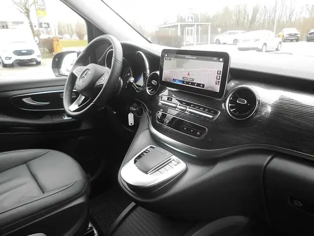 Mercedes-Benz V 220 CDI lang Avantgarde Ansicht 5
