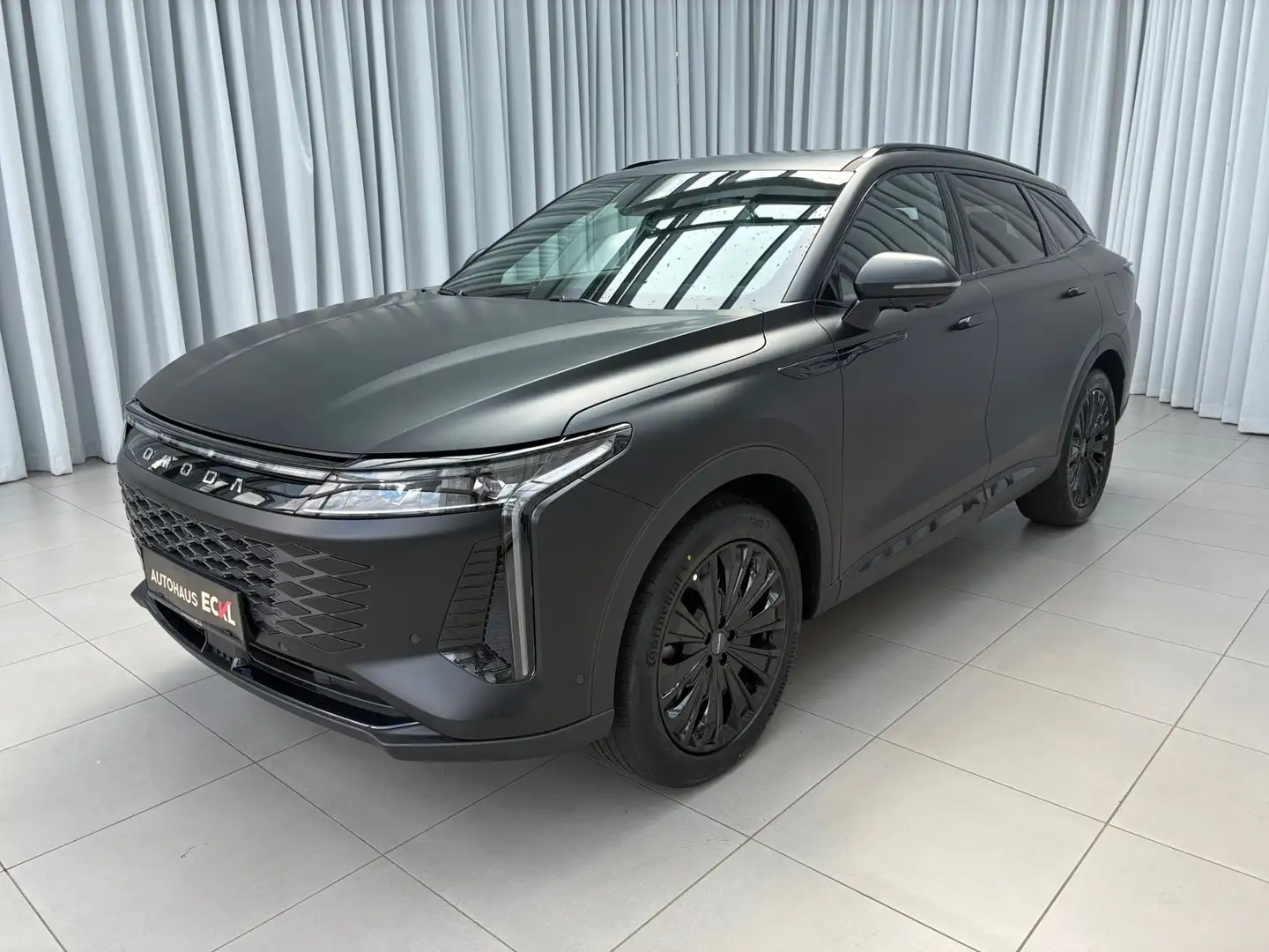 Omoda Sonstige OMODA 9 PHEV AWD Premium Line 2xKlima 360 ACC LM Schwarz - 2