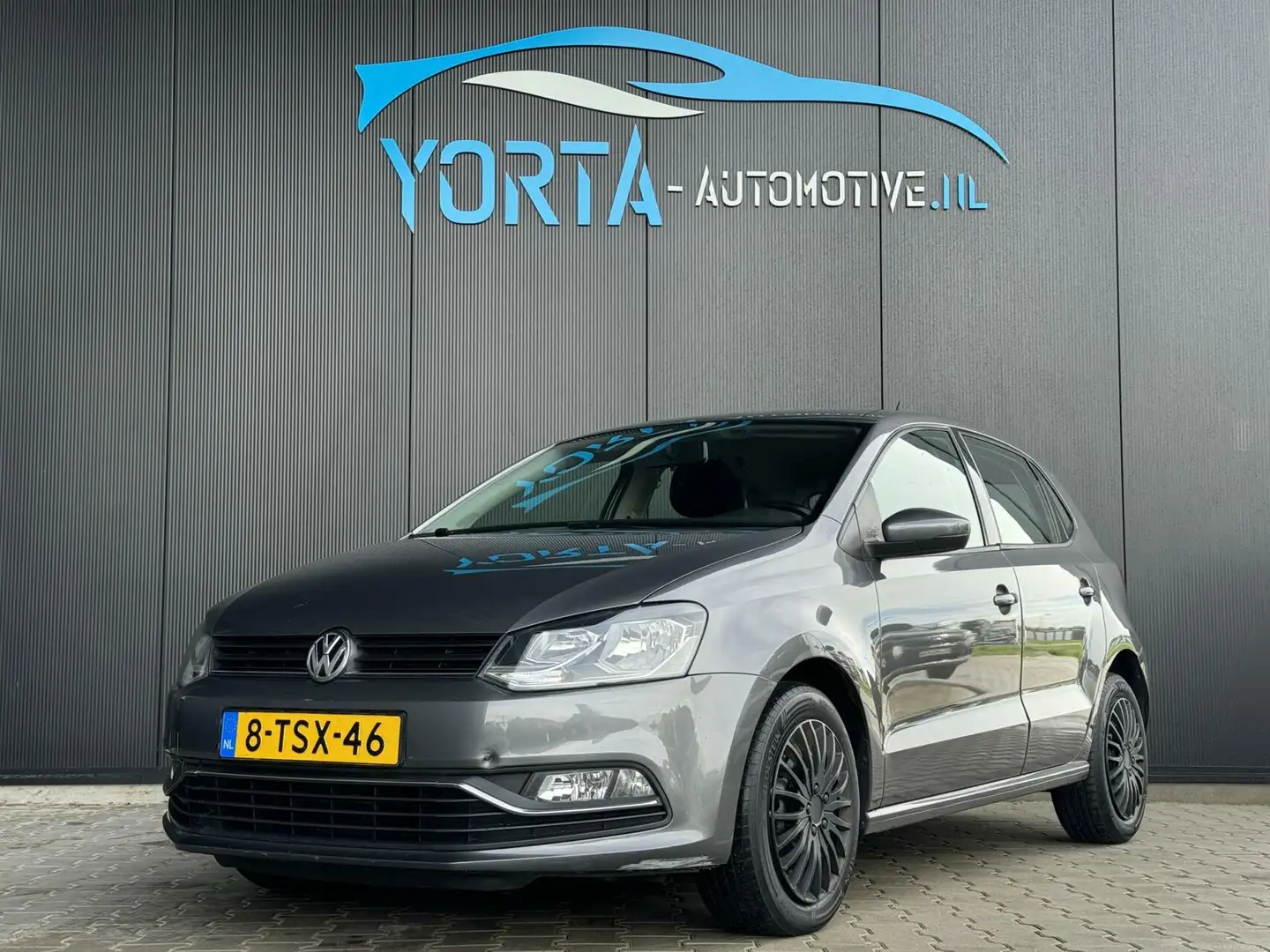 Volkswagen Polo 1.2 TSI Highline AUTOMAAT*CRUISE*BLUETOOTH*A/C Grijs - 1