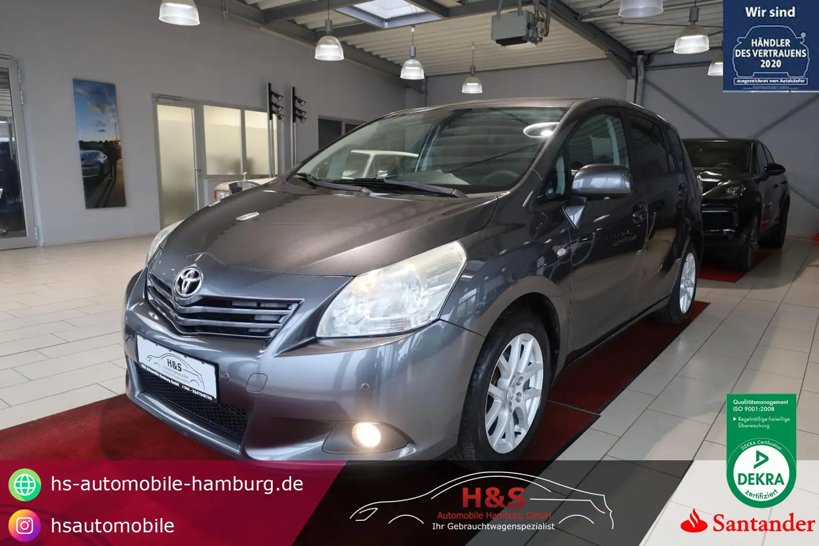Toyota Verso Travel Grau - 1