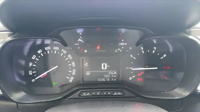 Citroen C3 view 12
