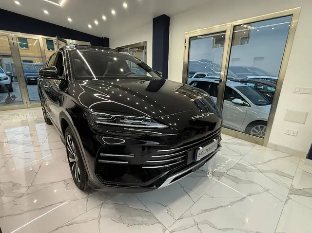 BYD Seal U BYD Seal U DM-i Plug-In Hybrid – 8 ANNI DI GARANZIA