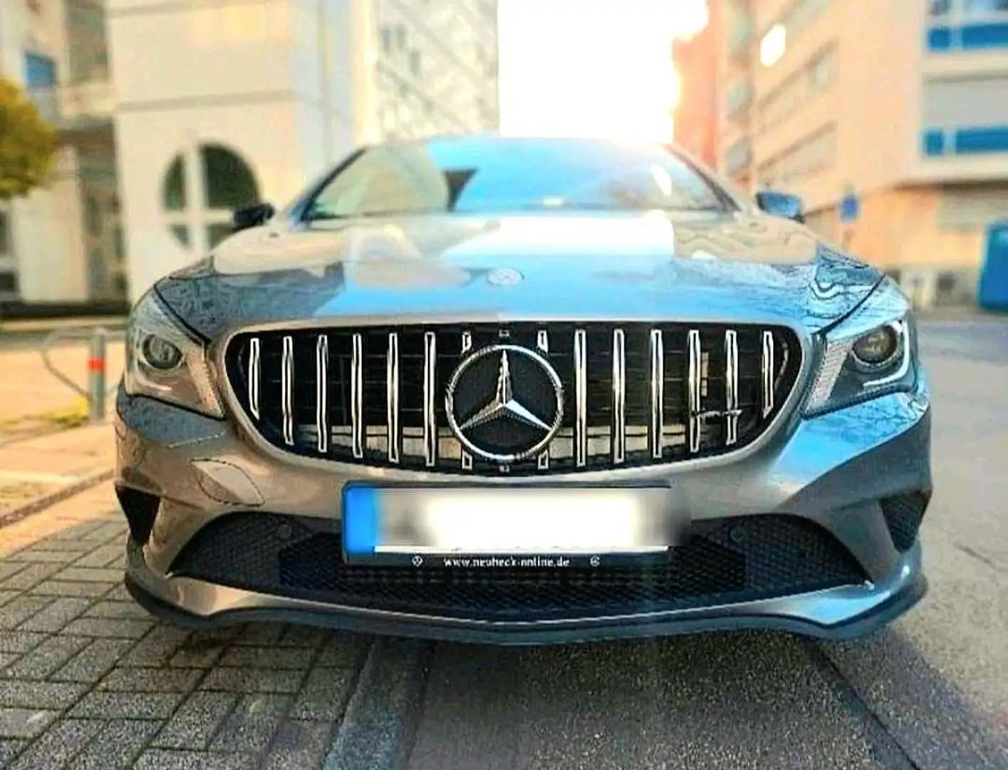 Mercedes-Benz CLA 180 CLA 180 7G-DCT AUTOMATIKGETRIEBE Gri - 1