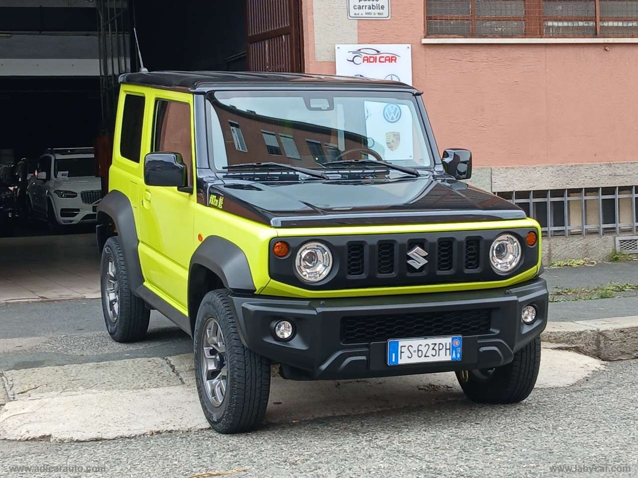 Suzuki Jimny 1.5 5MT Top