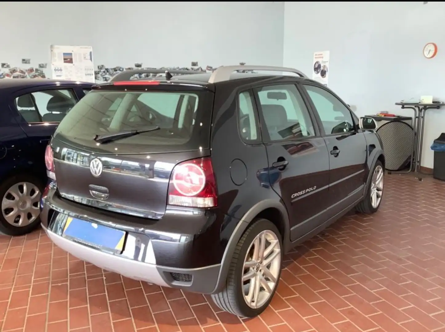 Volkswagen Polo Cross CrossPolo Schwarz - 2