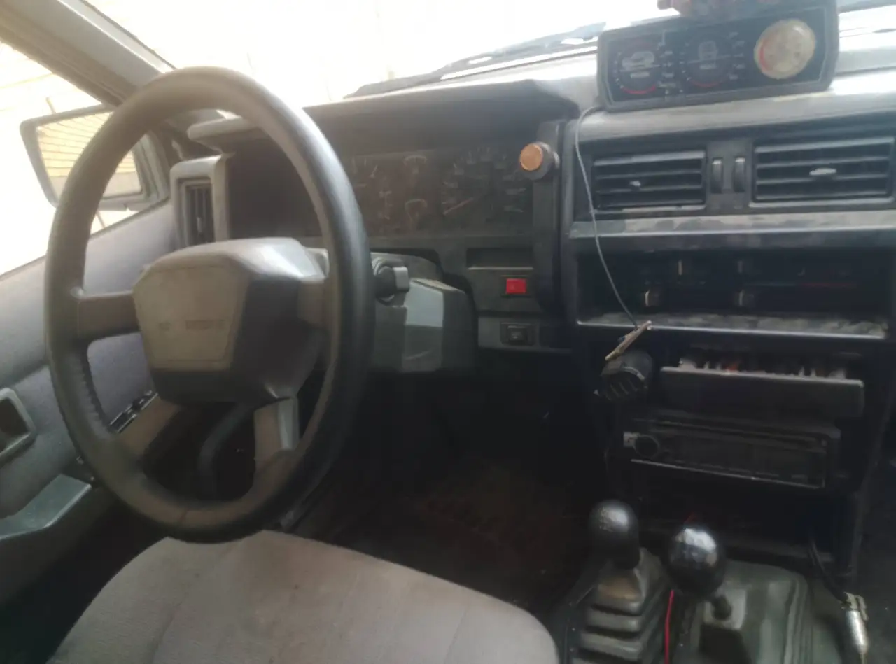 Nissan Terrano 2.7 LX D Turbo LX, foto 4