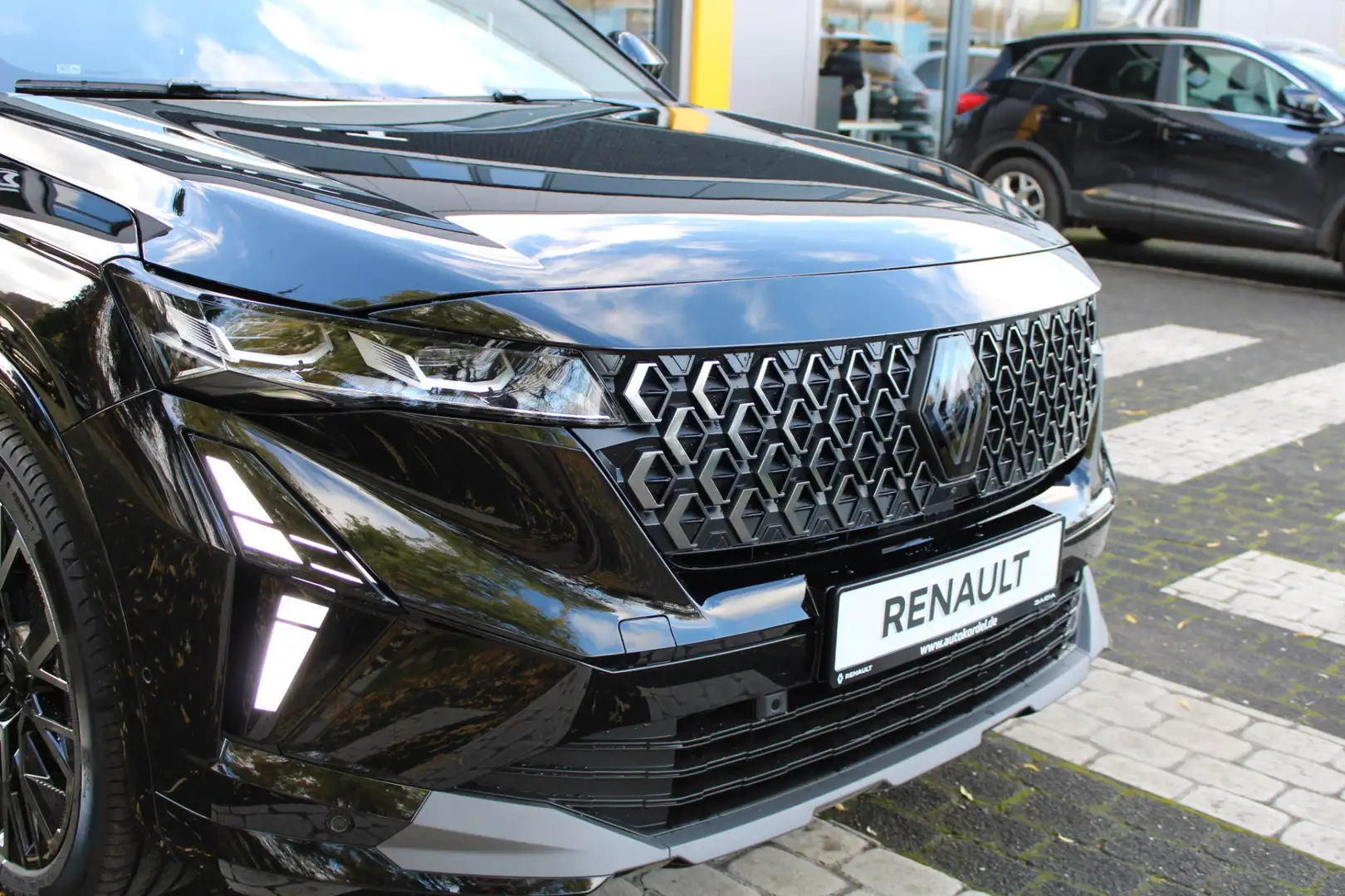 Renault Austral Esprit Alpine Full Hybrid E-Tech 200 Negro - 2