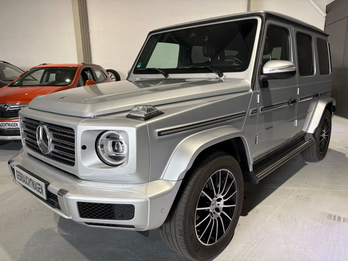 Mercedes-Benz G 400 d Station*Multibeam*Schiebedach*AHK* Silber - 1