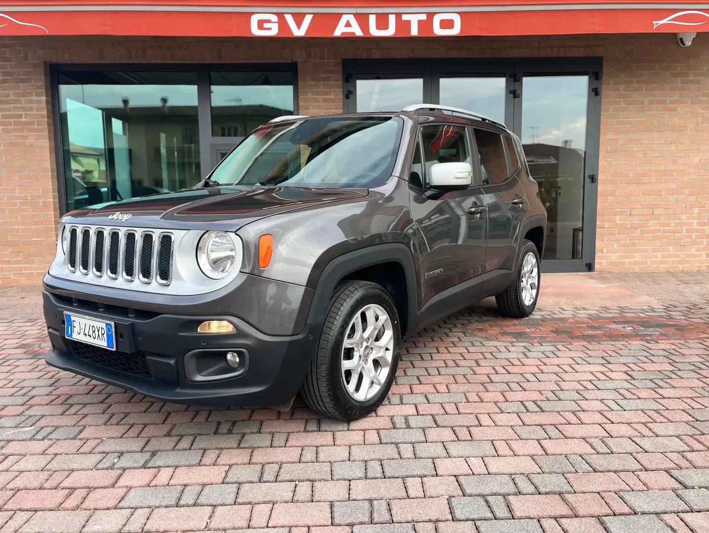 Jeep Renegade Renegade 2.0 mjt Limited 4wd 140cv auto Gris - 1