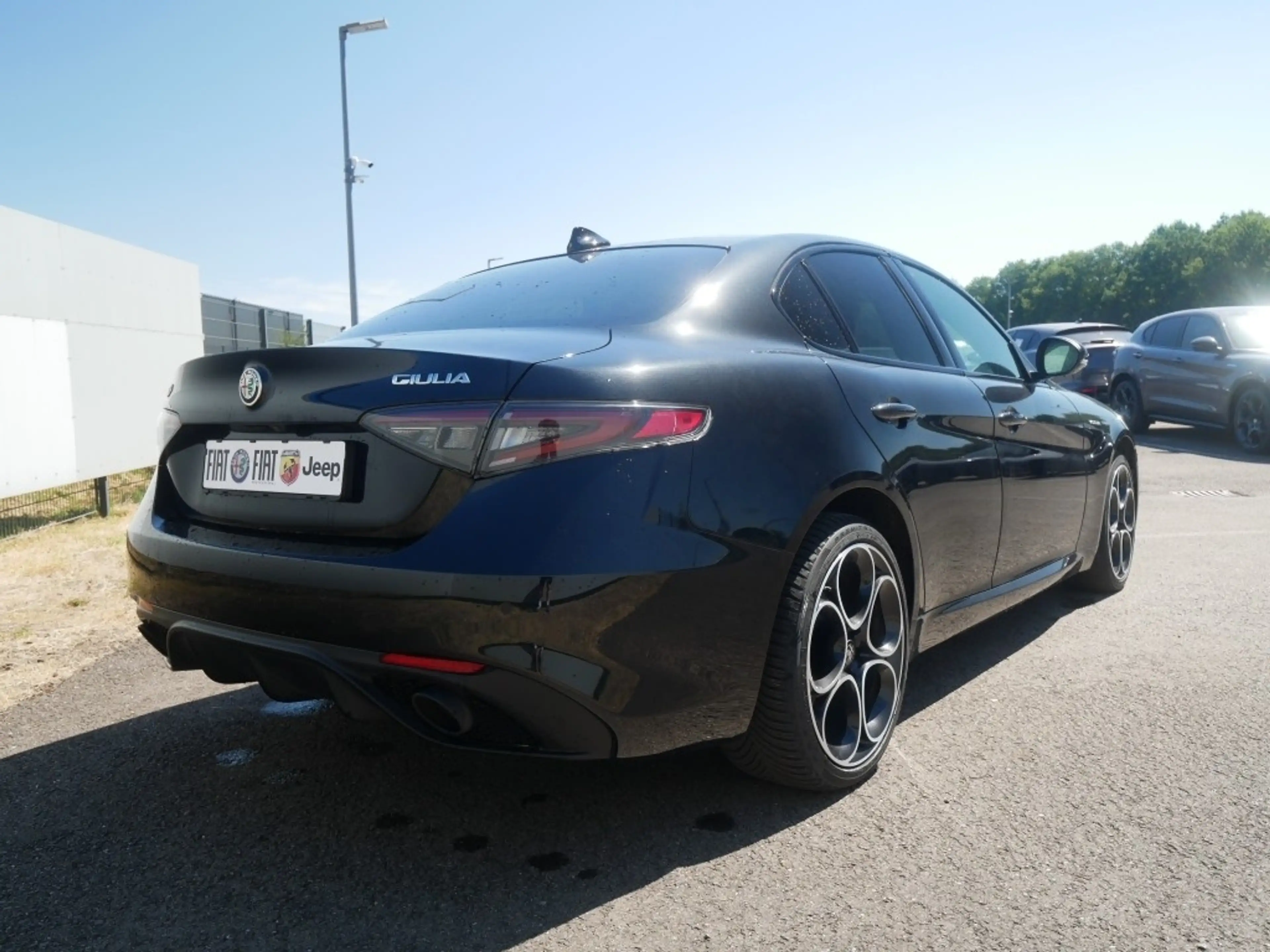 Alfa Romeo Giulia VELOCE 2.0 TURBO 16V 280 PS AT TECHNOLOGIE — photo 3