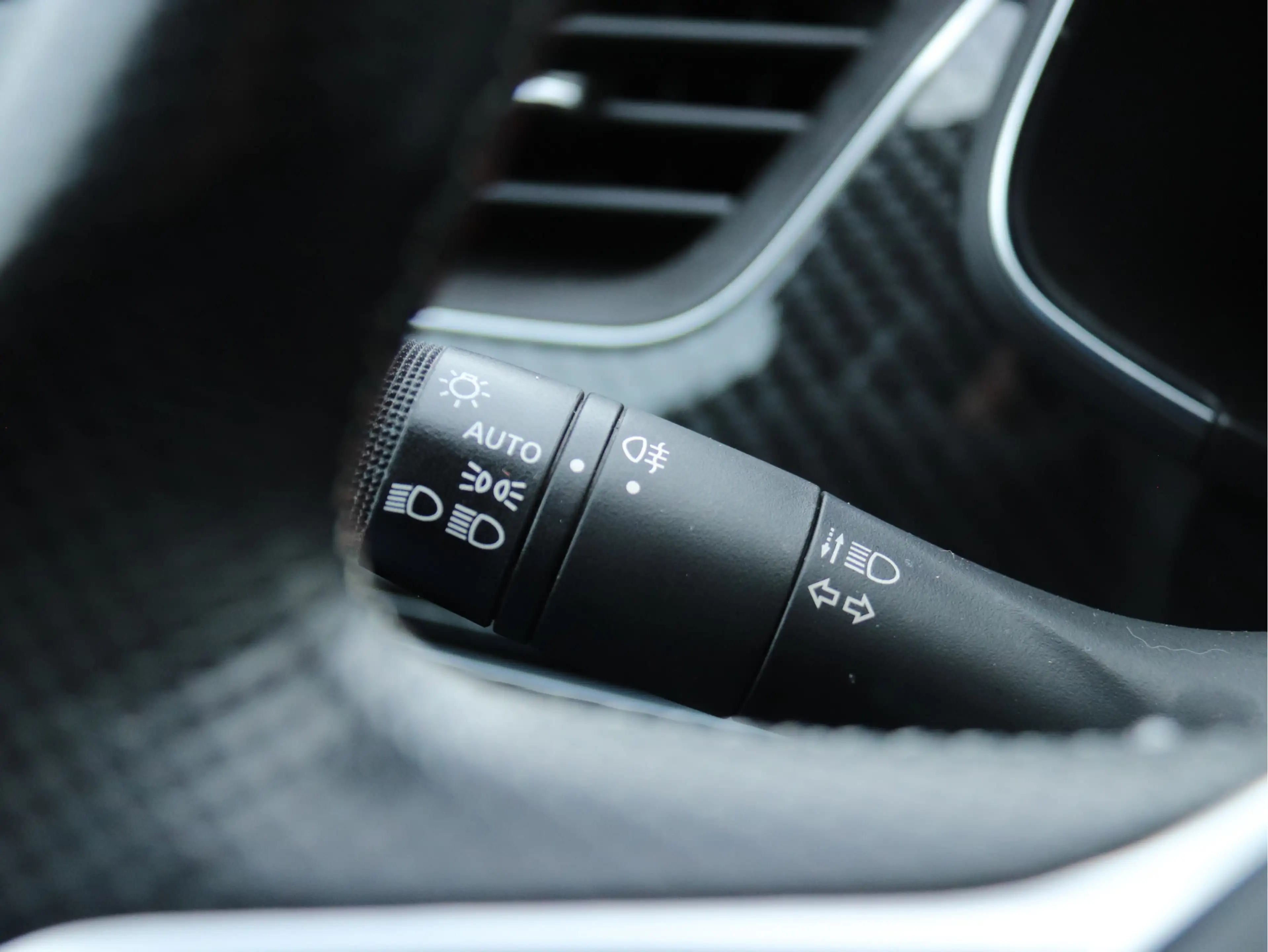 Renault Arkana 1.6 E-Tech Hybrid 145 R.S. Line CAMERA / CAMERA / — photo 13