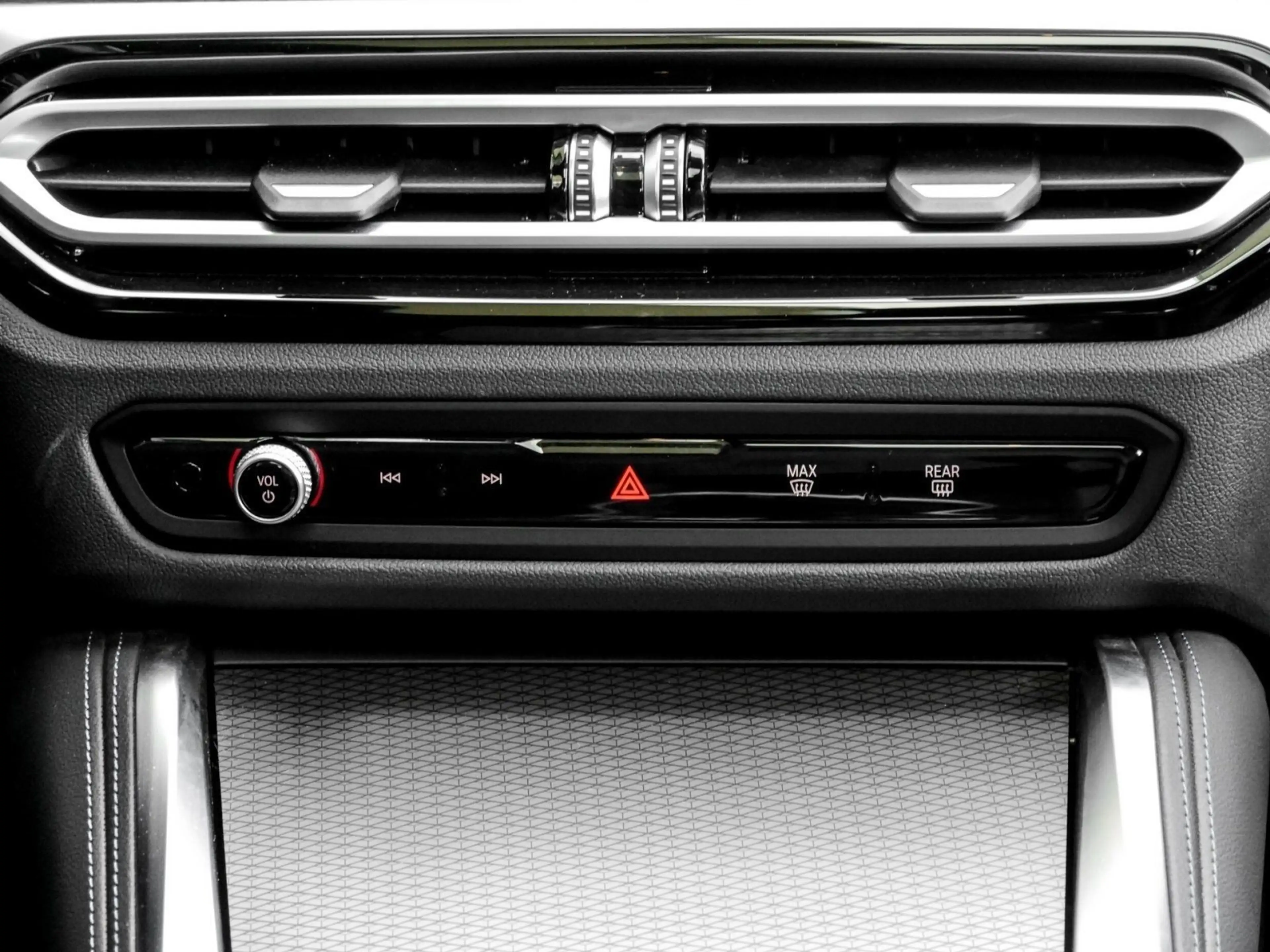 BMW i4 eDrive35 M Sport ACC AHK RFK NAVI Standh. LM — photo 12