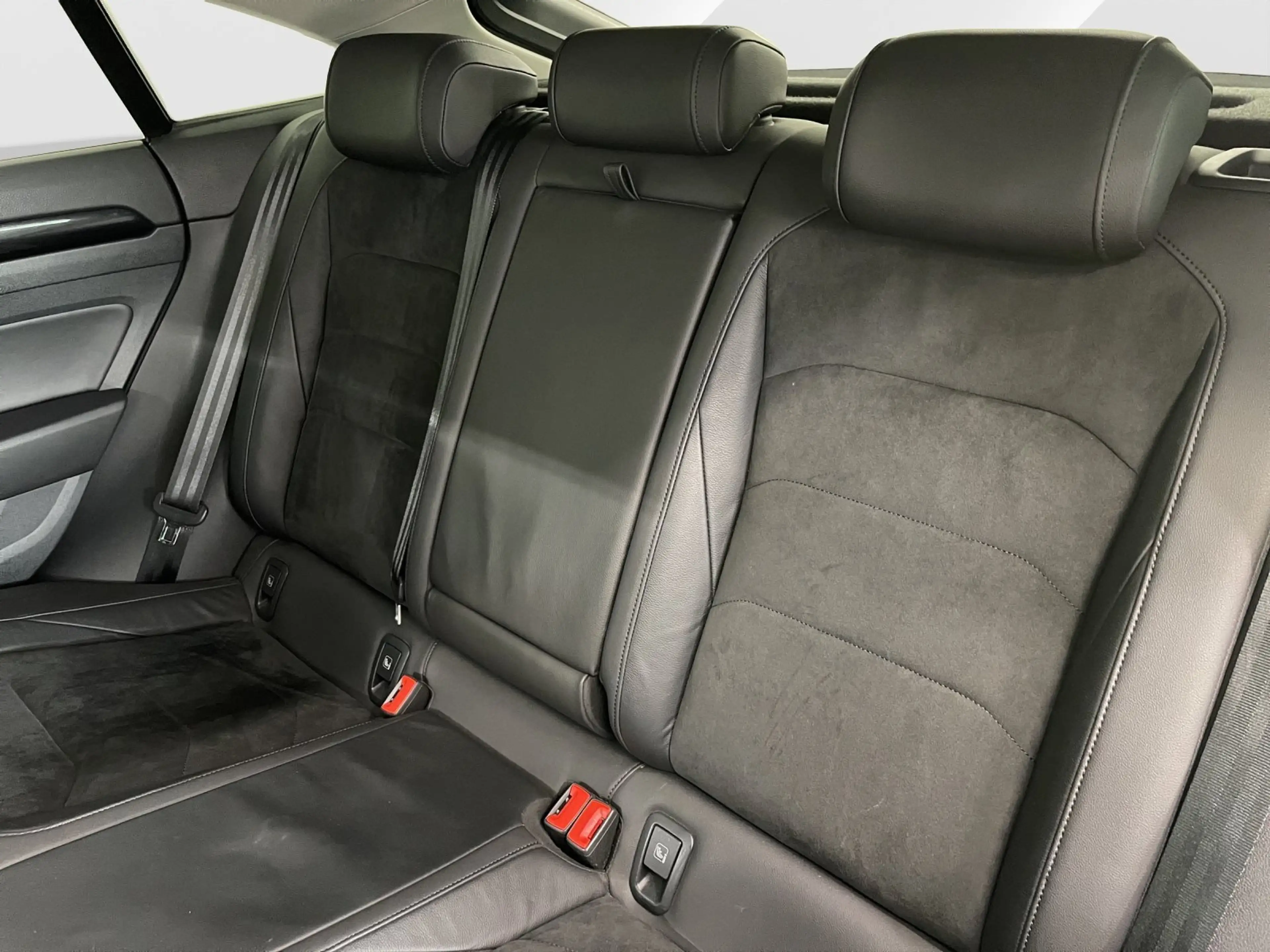 Volkswagen Arteon Elegance — photo 13