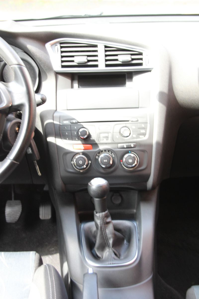 Citroen C4 Lim. Tendance — photo 13