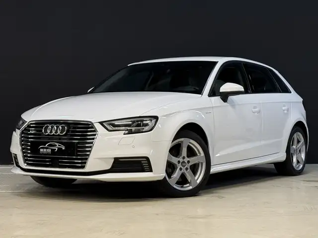 Audi A3 Sportback 1.4 e-tron Sport | Keyless Entry/Start |