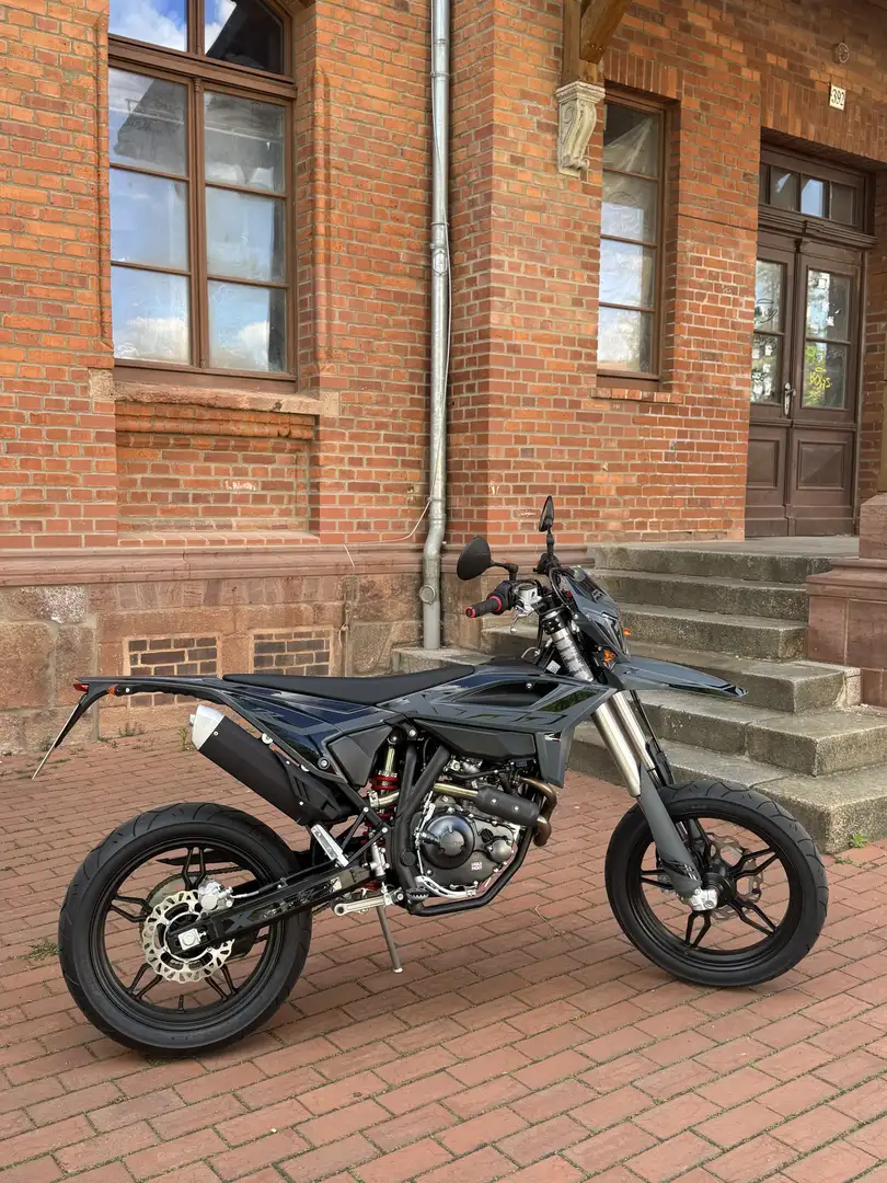 Beta RR 125 Supermoto Beta rr 4T - X Special Edition 2025 - 1