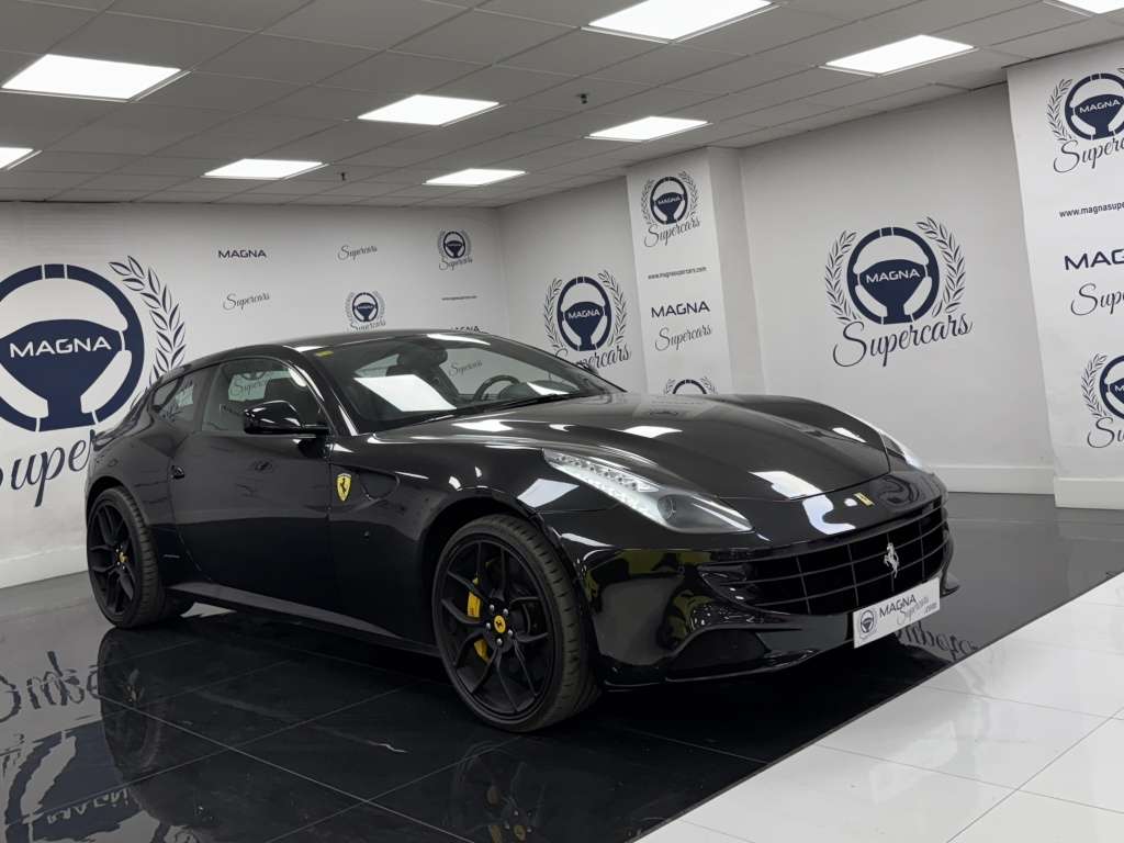 Ferrari FF - foto 1