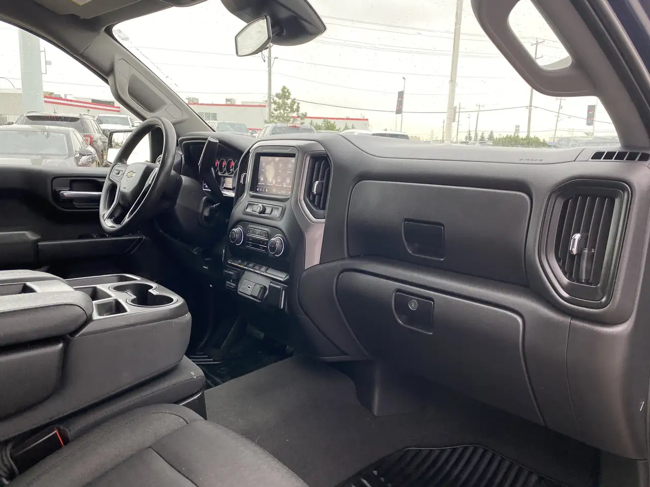 Chevrolet Silverado 1500 снимка Chevrolet Silverado 1500