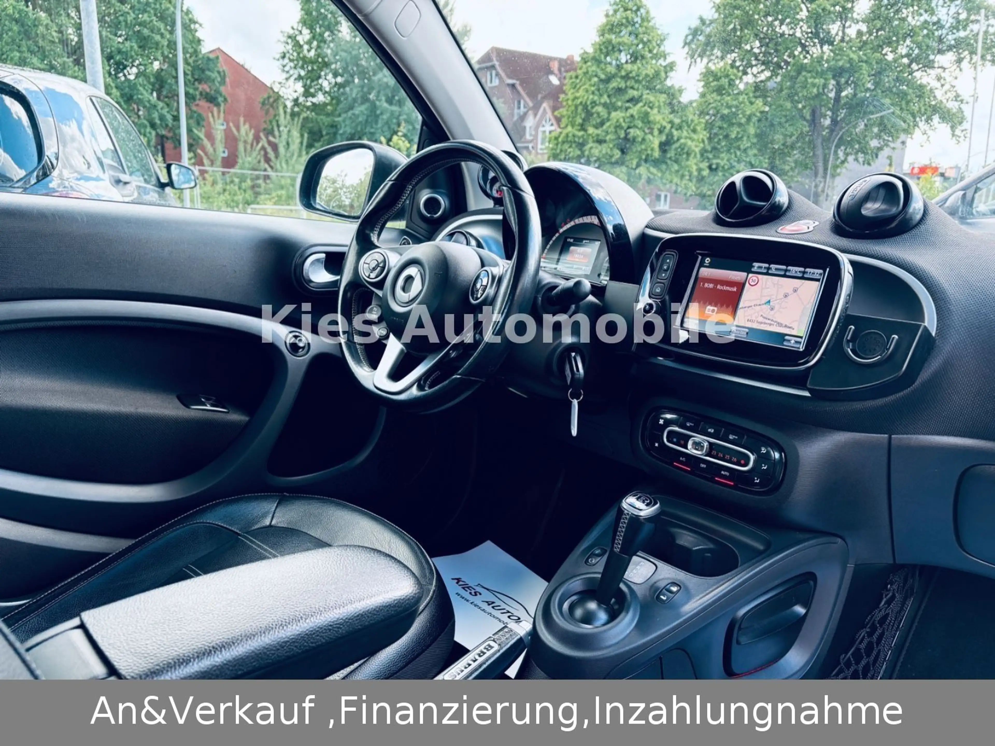 smart forTwo Brabus Packet Cabrio AUTOM/LEDER/JBL/NAVI — photo 8