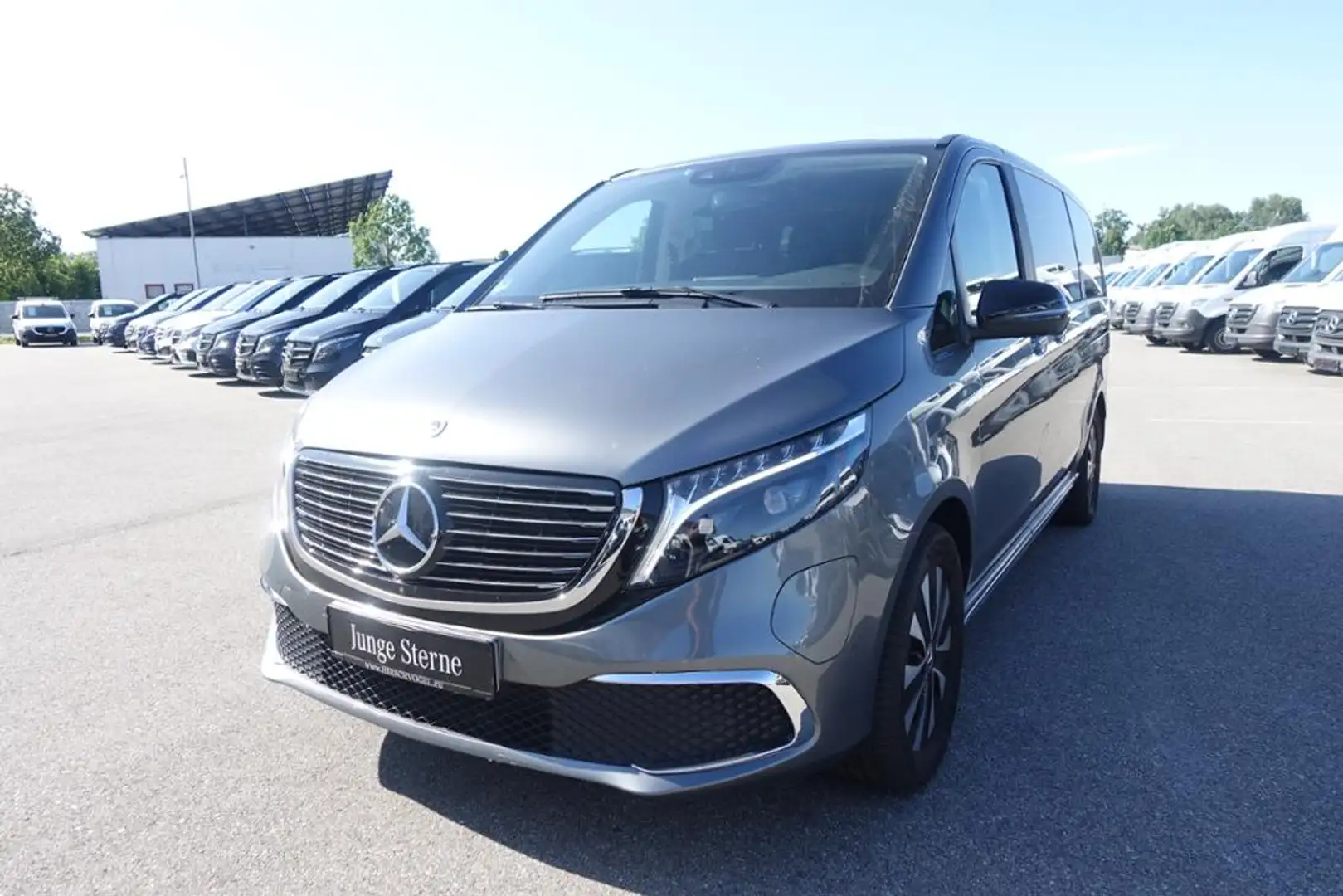 Mercedes-Benz EQV 300 360°Kam+Distronic+2xel.Türe+LED+7Sitze Grigio - 1