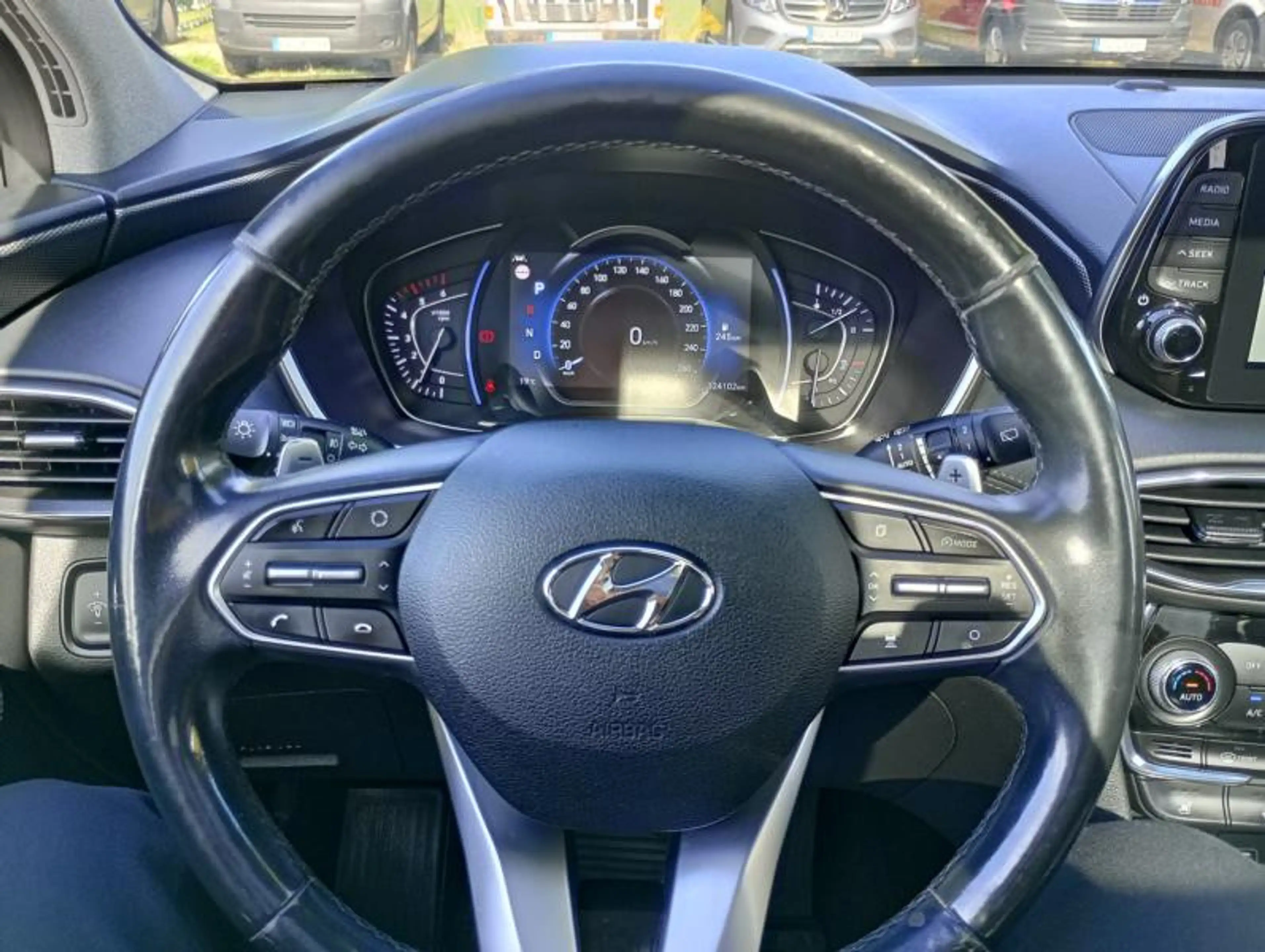 Hyundai SANTA FE Diesel Premium Allrad — photo 15