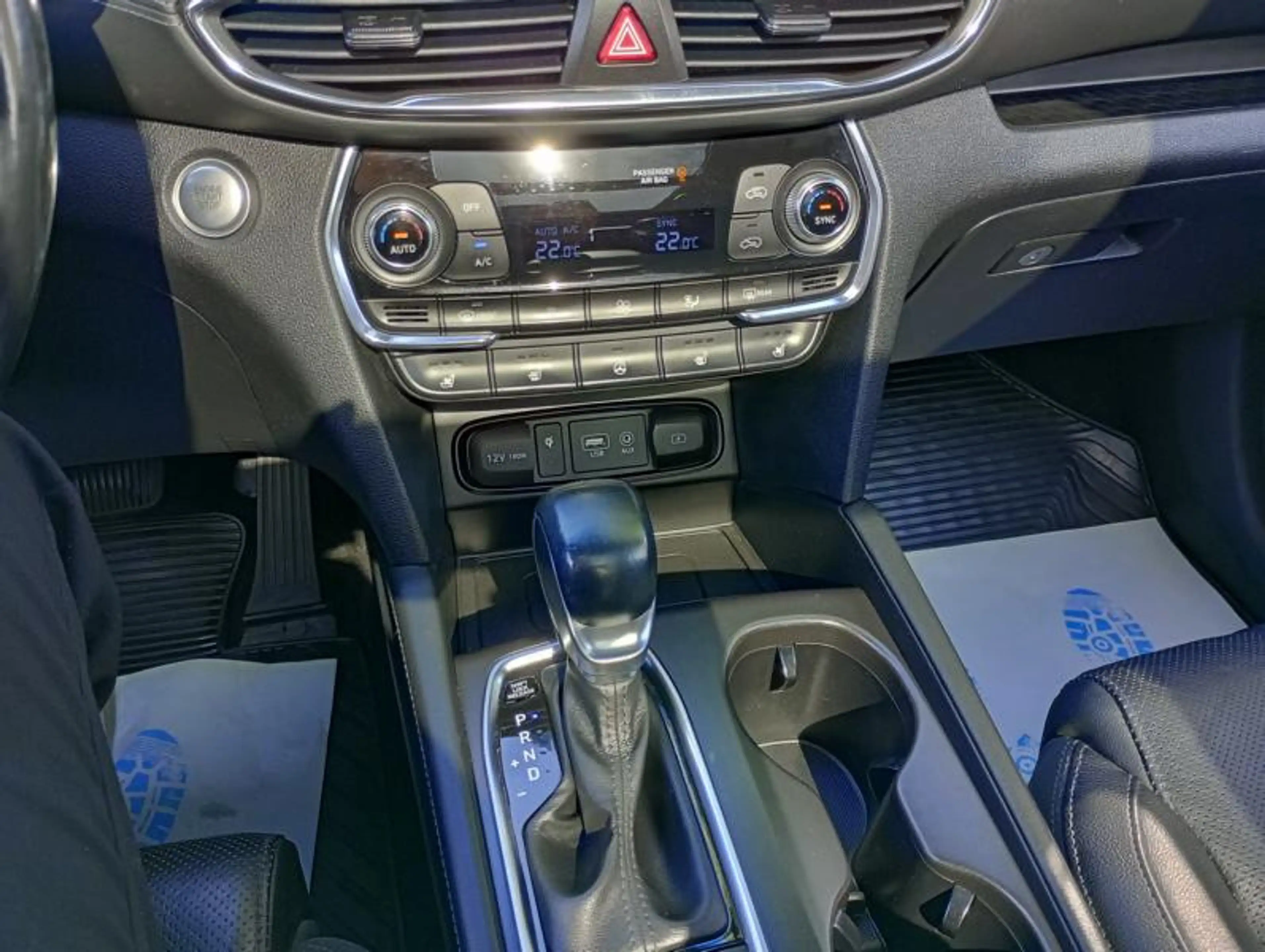 Hyundai SANTA FE Diesel Premium Allrad — photo 14