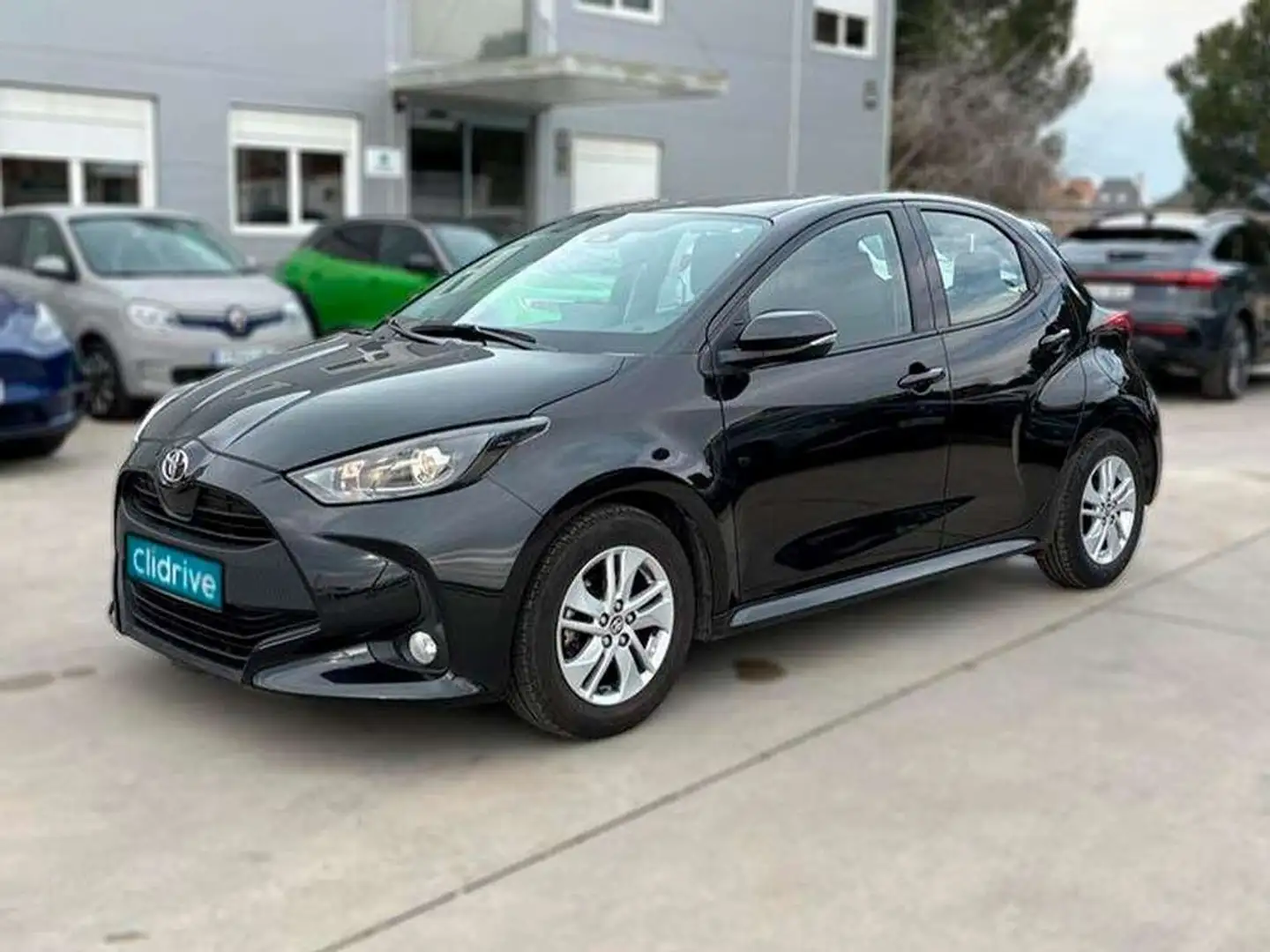 Toyota Yaris 125 S-Edition Negro - 2