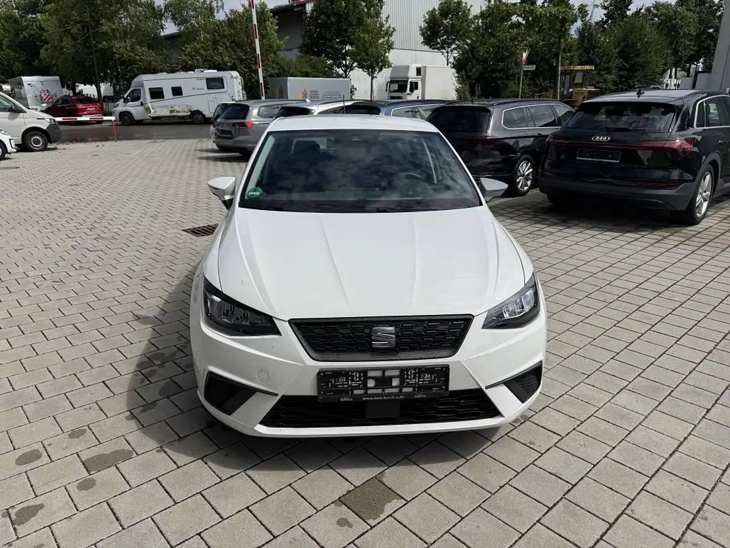 SEAT Ibiza 1.0 TSI *TOP-Ausstattung* S&S STYLE Weiß - 2
