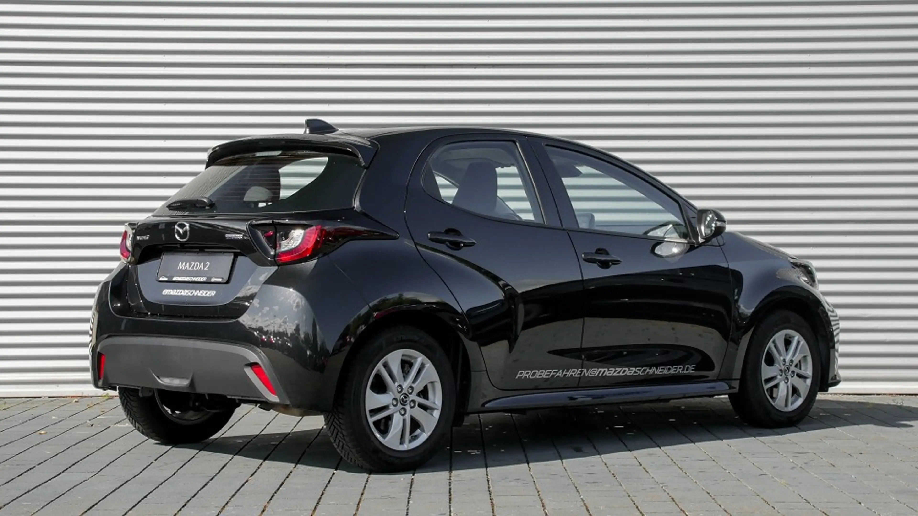 Mazda 2 Hybrid 1.5 VVT-i 116 PS CENTRE-LINE — photo 6