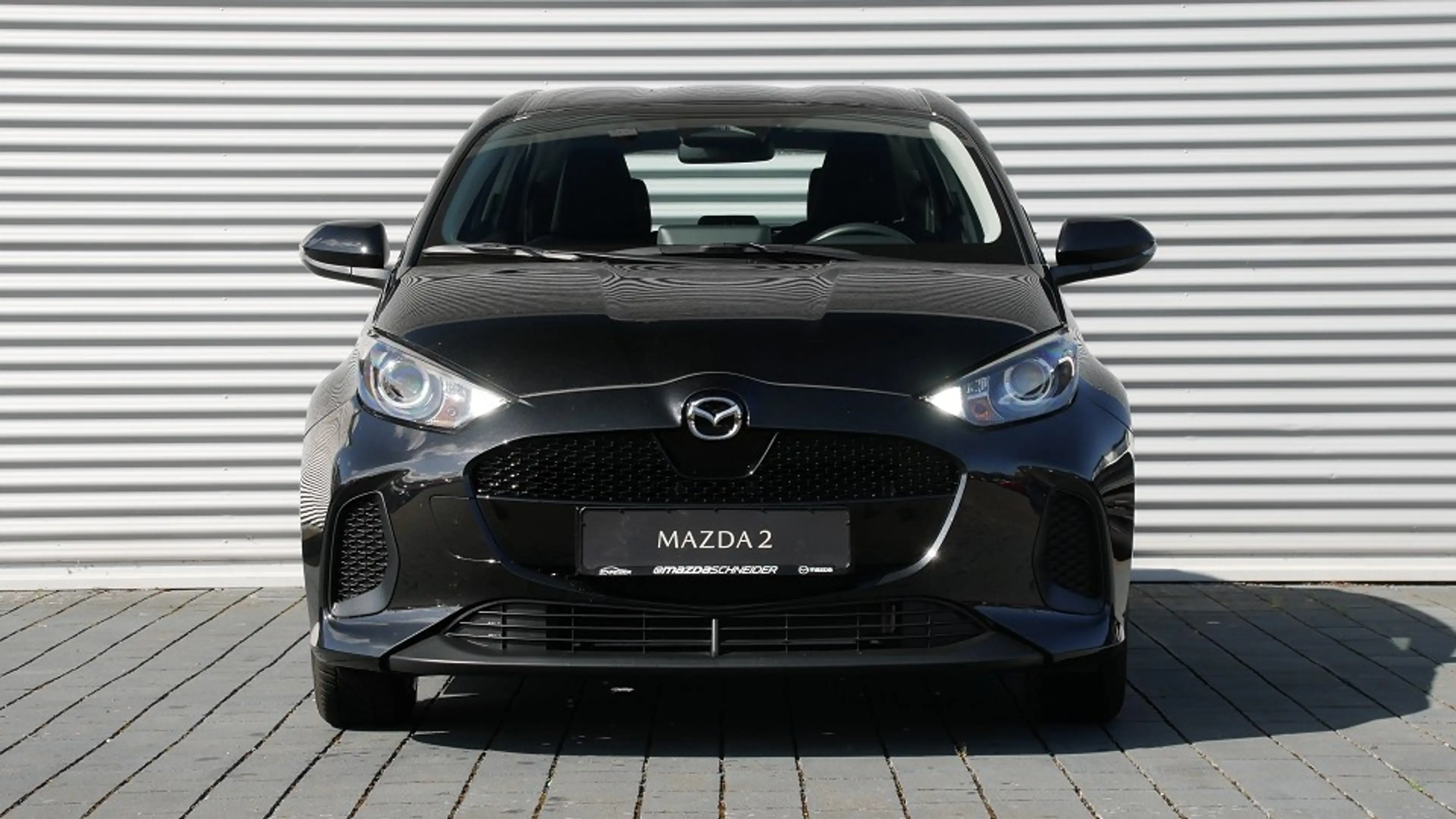 Mazda 2 Hybrid 1.5 VVT-i 116 PS CENTRE-LINE — photo 2