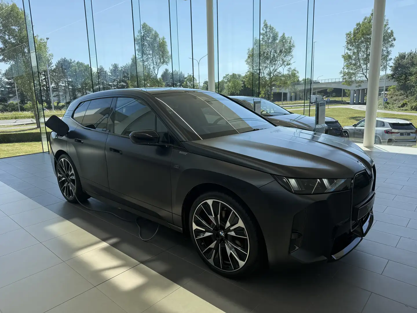 BMW iX iX M70 xDrive | Full Option | NIEUW Czarny - 1