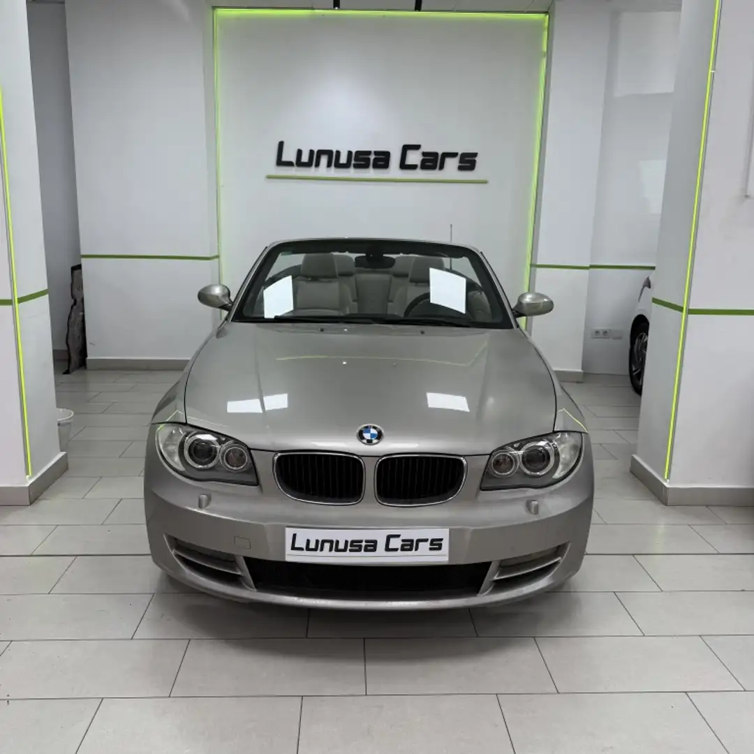 BMW 120 120d Cabrio - 2