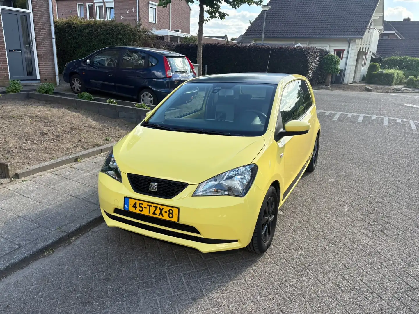 SEAT Mii Mii 1.0 Style Geel - 2