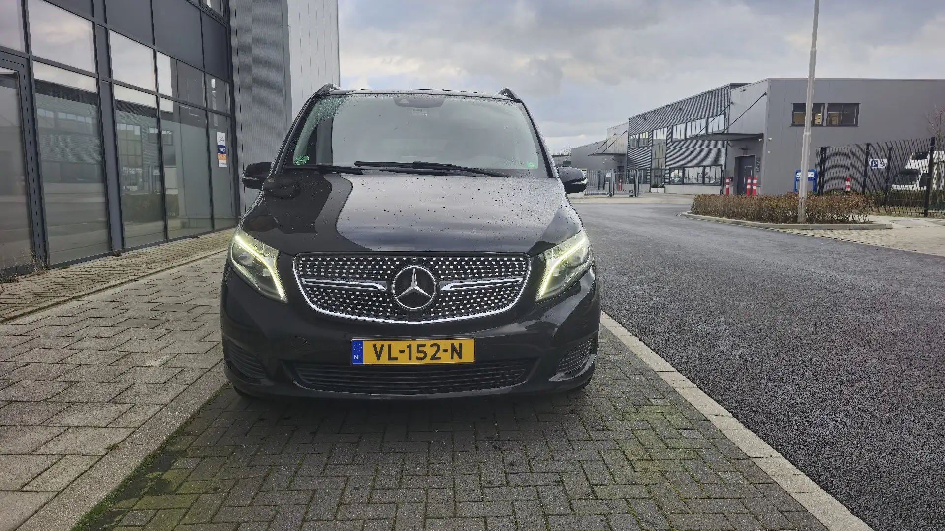 Mercedes-Benz V 250 (BlueTEC) d lang 7G-TRONIC Avantgarde - 1