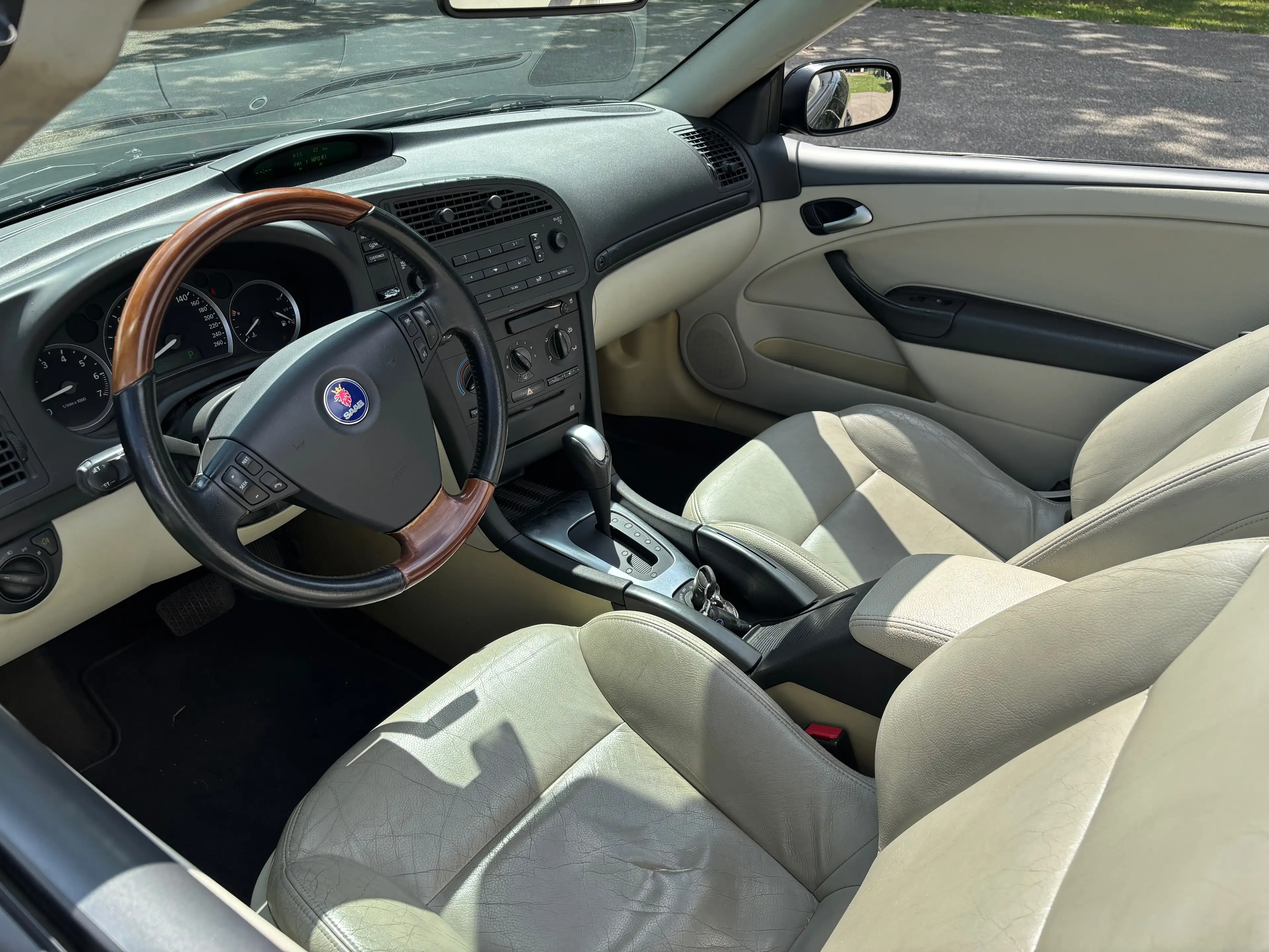 Saab 9-3 1.8t Linear — photo 2