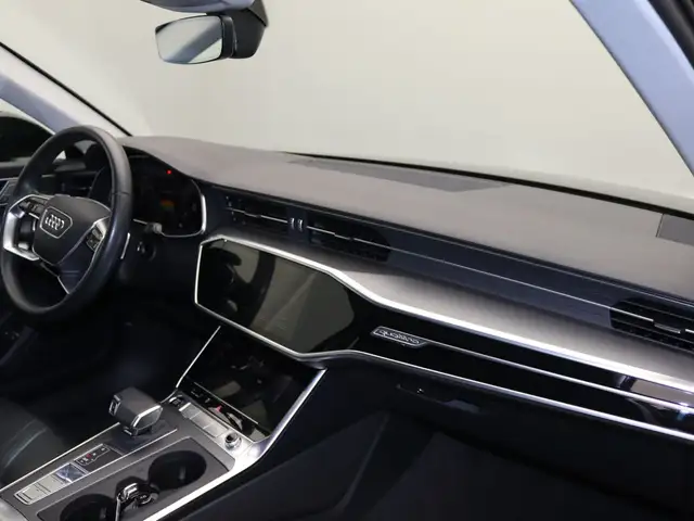 Audi A6 view 9